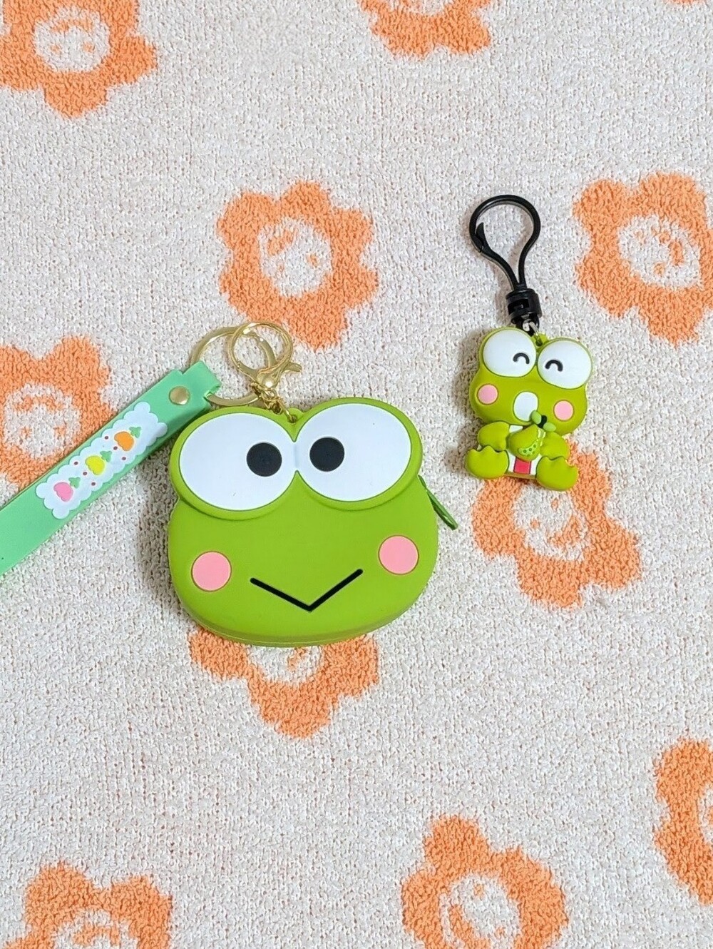Sanrio Keroppi Bag Charm Keychain Coin Purse NWOT